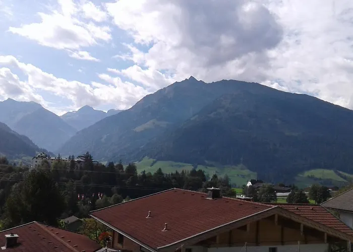 شقة Steger Klara ميترسل