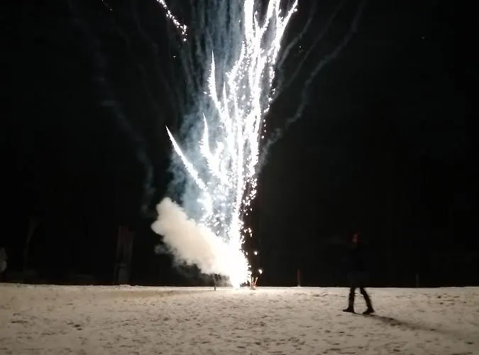 شقة Steger Klara ميترسل